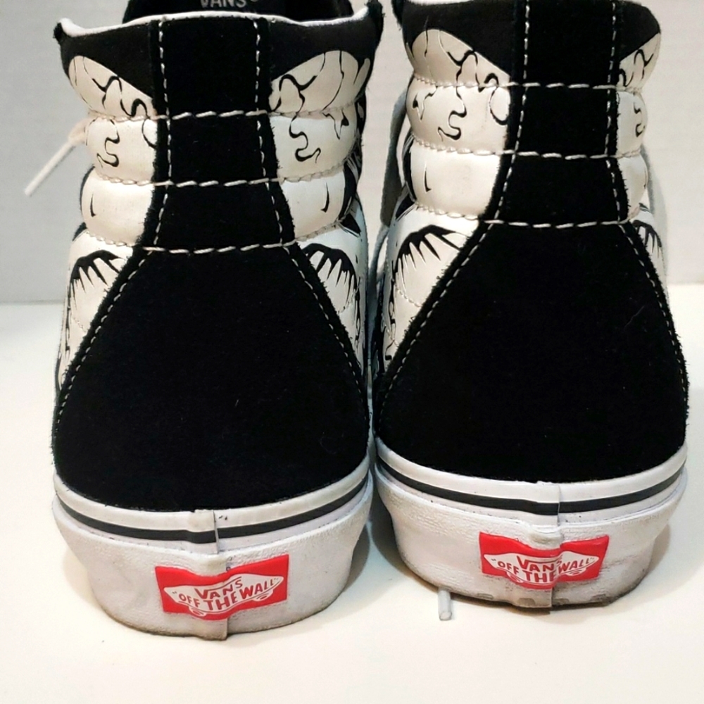 Vans - Picture 3 of 6